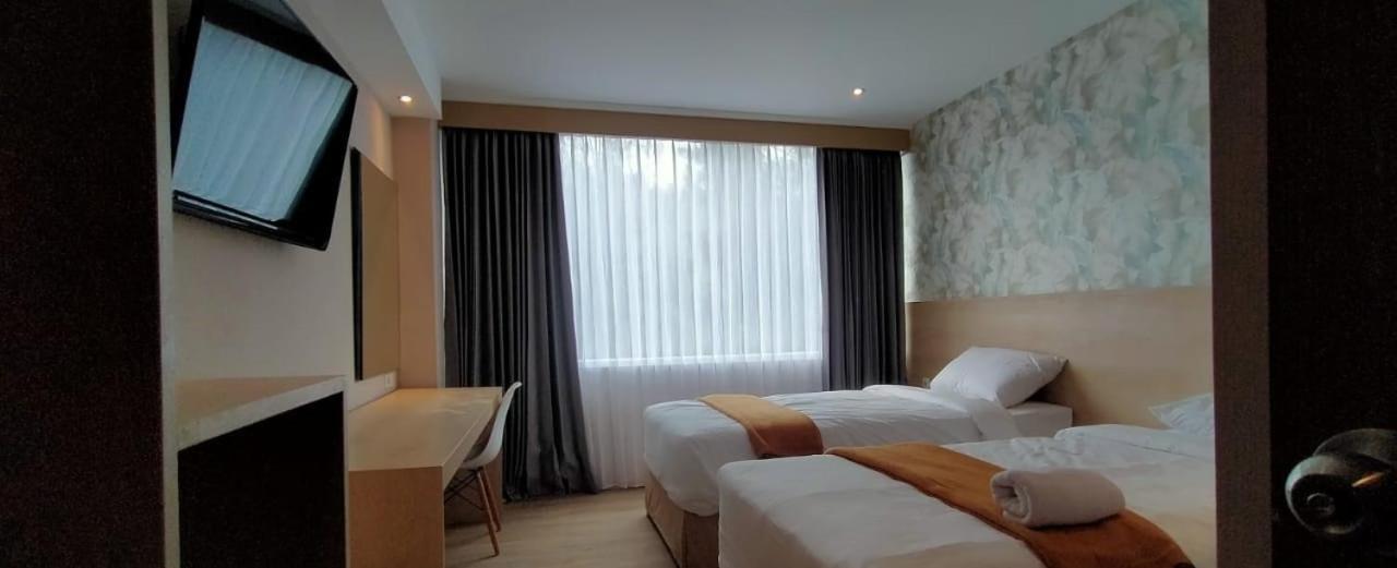 Hotel Lereng Bromo Pasuruan Luaran gambar